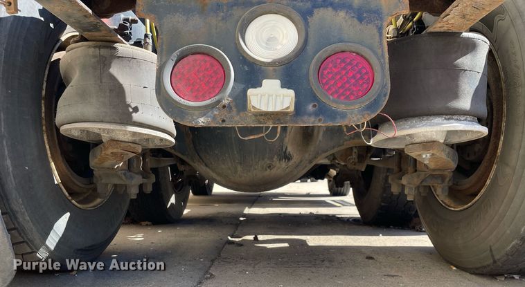 image for item LJ9553 2006 Sterling  semi truck