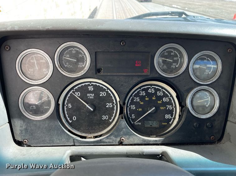 image for item LJ9553 2006 Sterling  semi truck