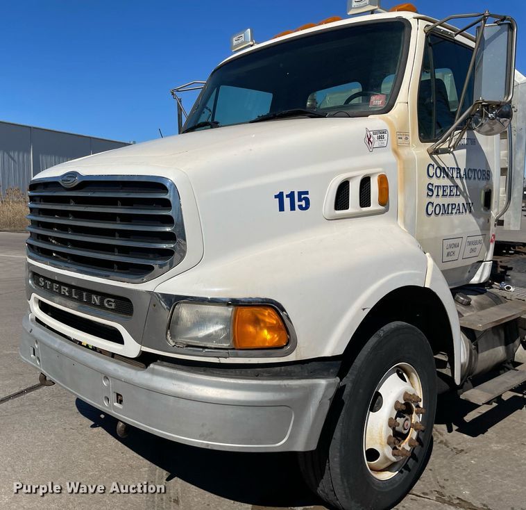 image for item LJ9554 2006 Sterling  semi truck