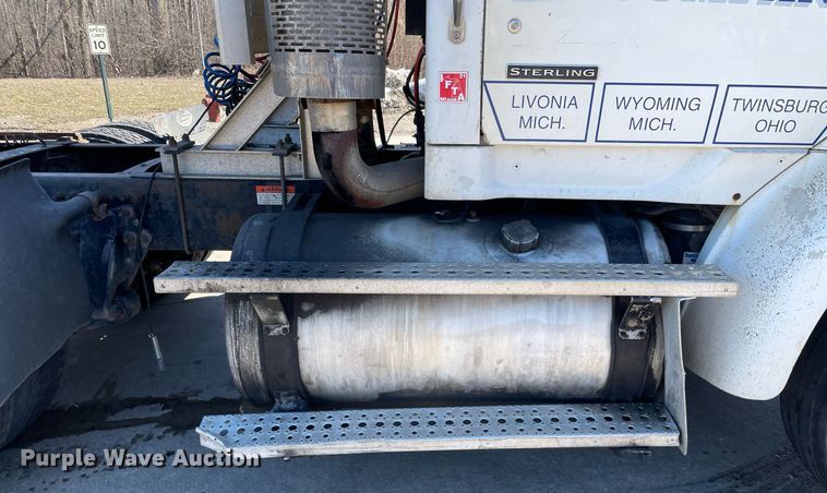 image for item LJ9554 2006 Sterling  semi truck