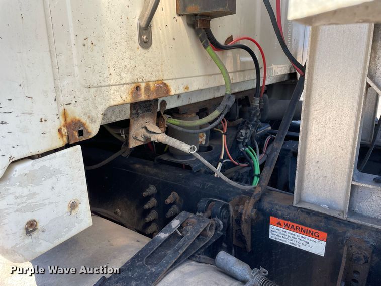 image for item LJ9554 2006 Sterling  semi truck