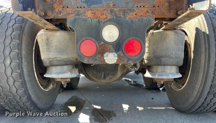 image for item LJ9554 2006 Sterling  semi truck