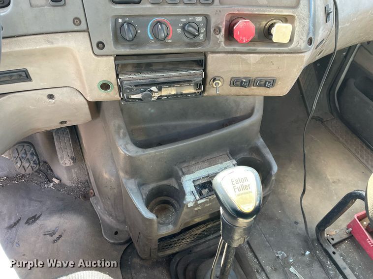 image for item LJ9554 2006 Sterling  semi truck