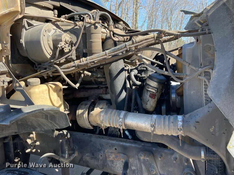 image for item LJ9554 2006 Sterling  semi truck