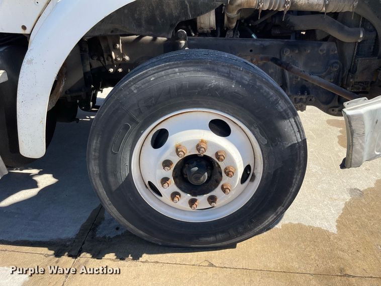 image for item LJ9554 2006 Sterling  semi truck