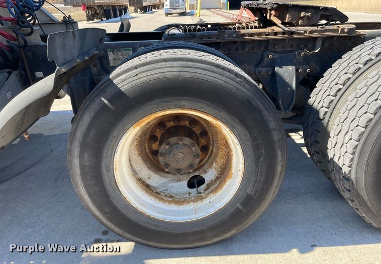 image for item LJ9554 2006 Sterling  semi truck