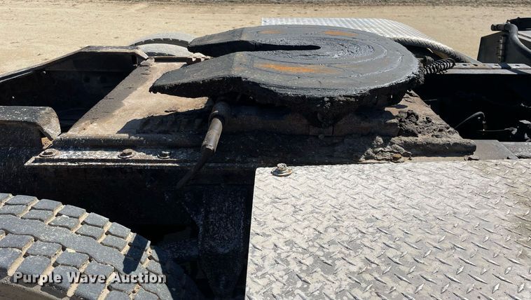 image for item LJ9586 1998 Mack CH613  semi truck