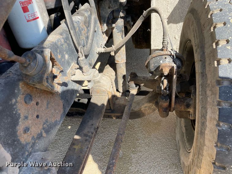 image for item LJ9586 1998 Mack CH613  semi truck