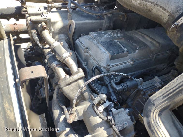 image for item LL9038 2013 International ProStar 122  semi truck