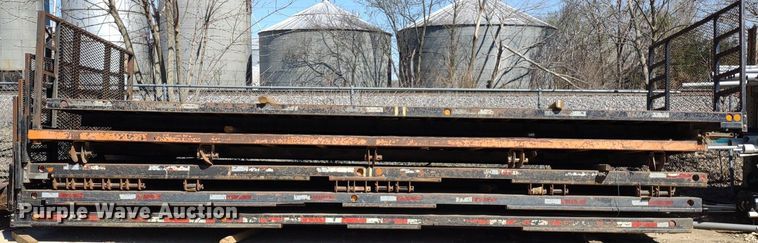 image for item LL9043 (5) steel flatbeds