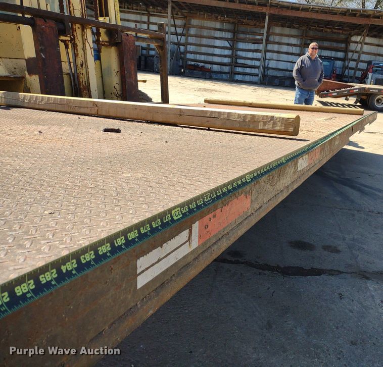 image for item LL9043 (5) steel flatbeds