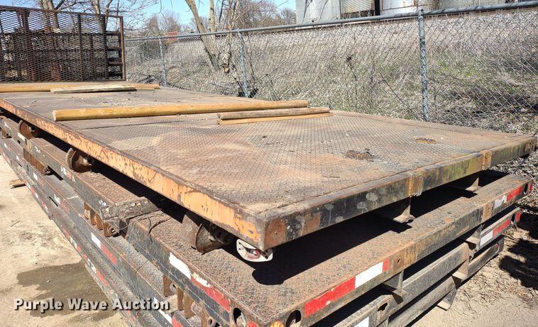 image for item LL9043 (5) steel flatbeds