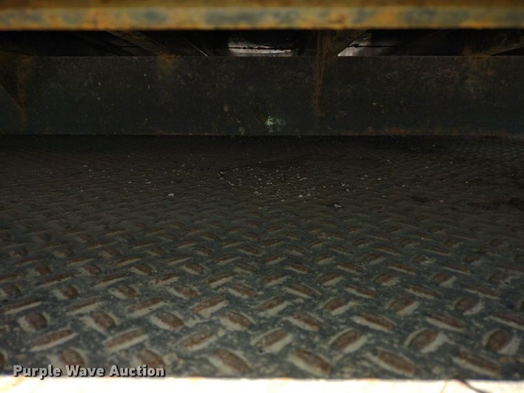 image for item LL9043 (5) steel flatbeds