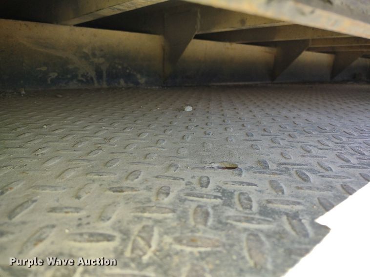 image for item LL9043 (5) steel flatbeds