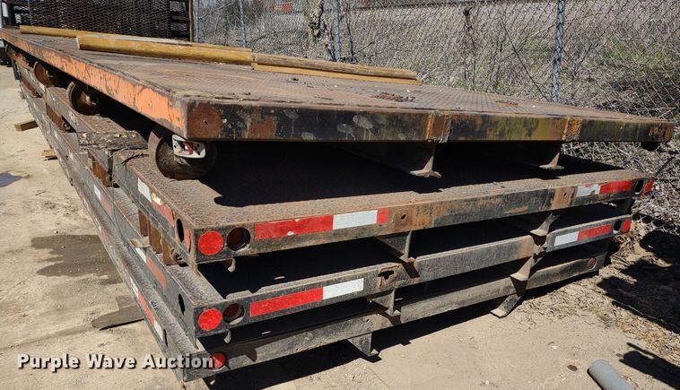 image for item LL9043 (5) steel flatbeds