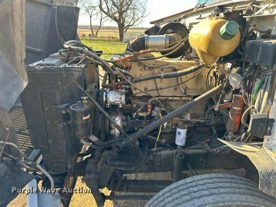 image for item LN9395 1989 White GMC Aero WIA  semi truck