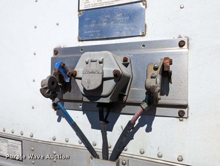 image for item LP9247 2005 Great Dane 7411TP-SA  dry van trailer