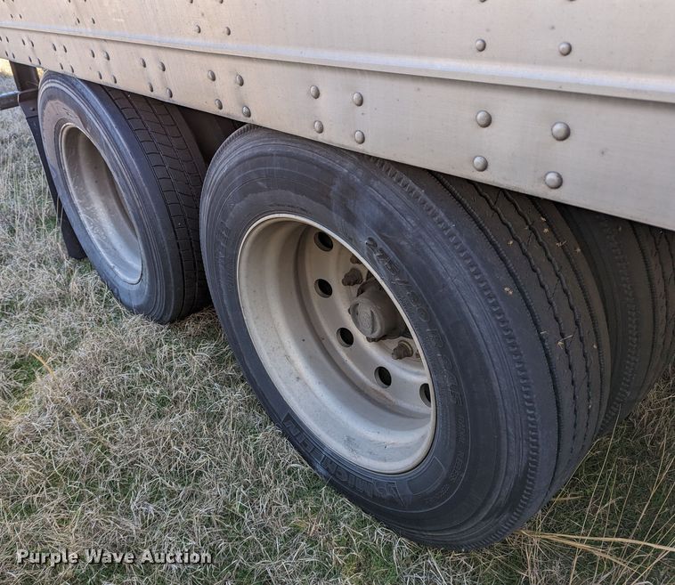 image for item LP9247 2005 Great Dane 7411TP-SA  dry van trailer