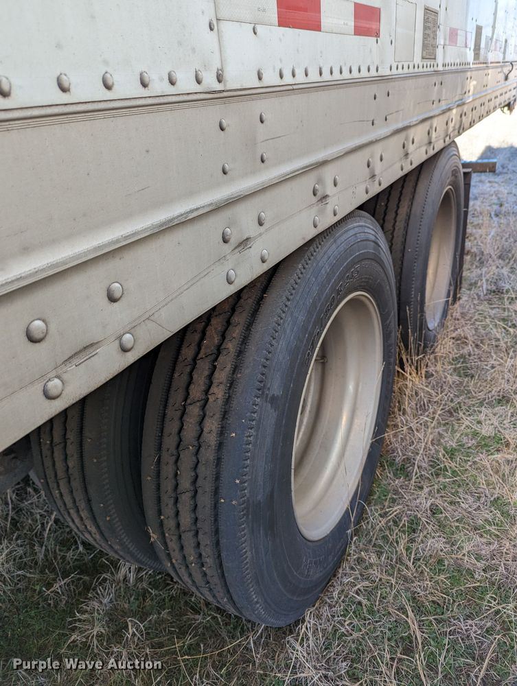 image for item LP9247 2005 Great Dane 7411TP-SA  dry van trailer