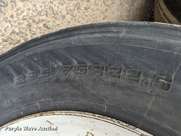 image for item LP9248 2001 Strick  dry van trailer