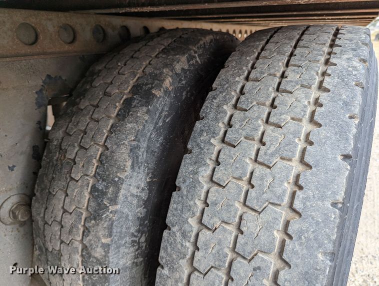 image for item LP9249 2005 Great Dane 7411TP-SA  dry van trailer