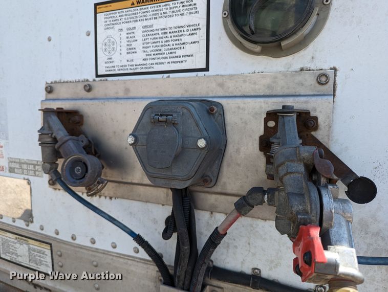 image for item LP9250 2005 Great Dane 7411TP-SA  dry van trailer