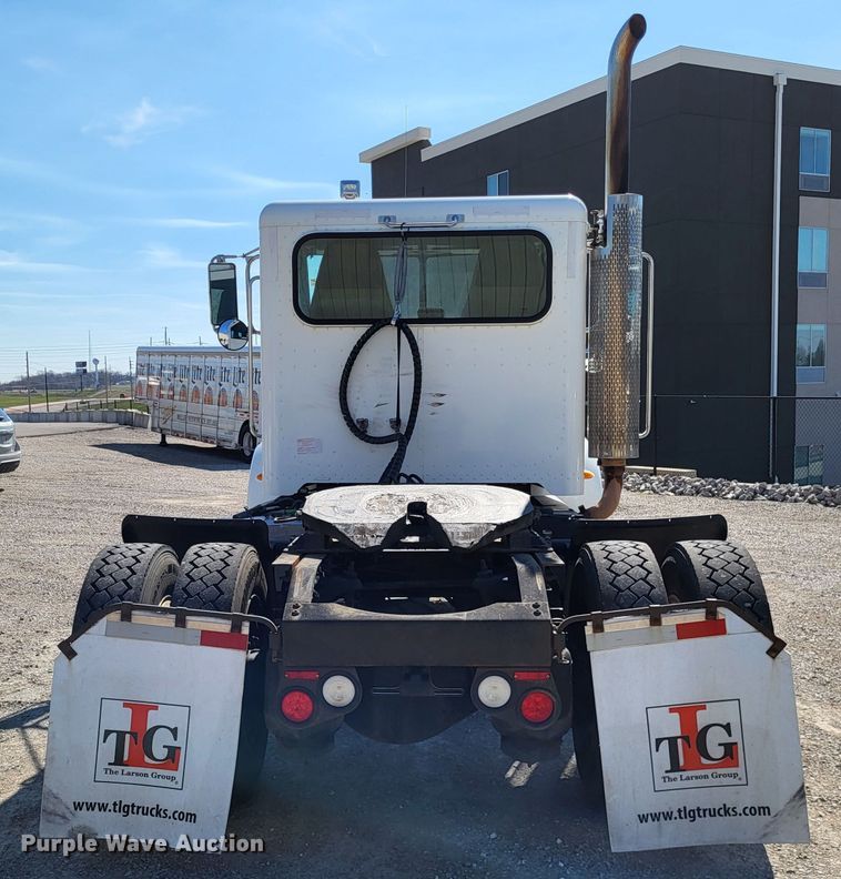 image for item LR9203 2012 Peterbilt 337  semi truck