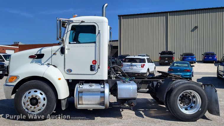 image for item LR9203 2012 Peterbilt 337  semi truck