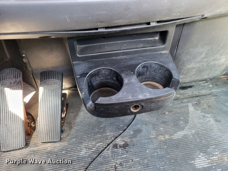 image for item LR9203 2012 Peterbilt 337  semi truck