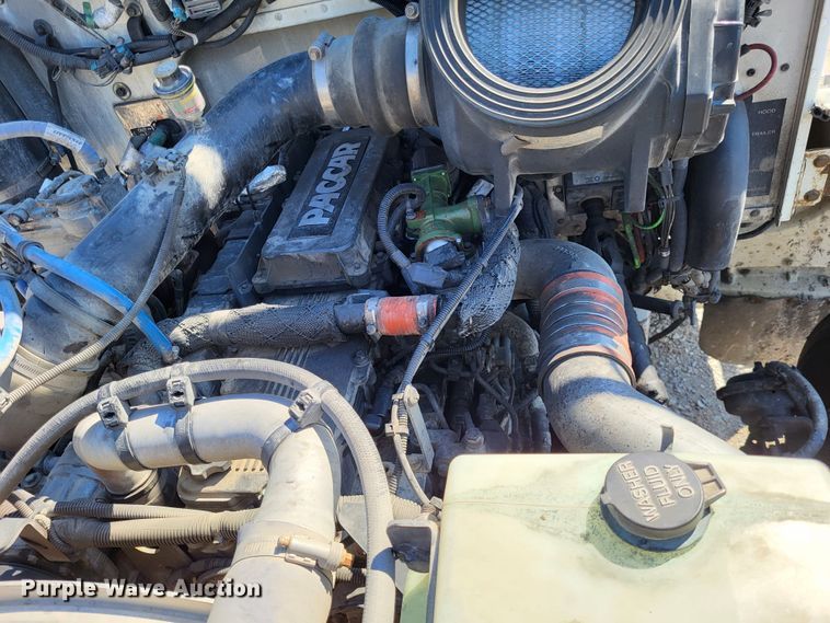 image for item LR9203 2012 Peterbilt 337  semi truck