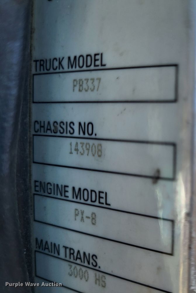 image for item LR9203 2012 Peterbilt 337  semi truck