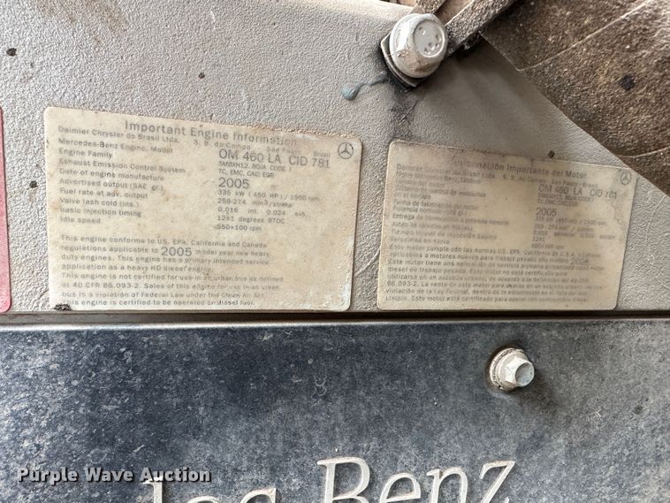 image for item LT9209 2005 Sterling L9500  feed delivery truck