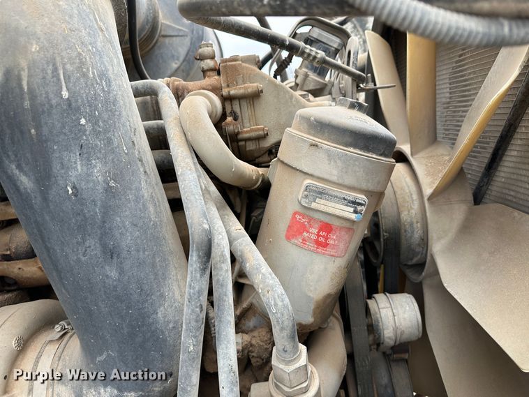 image for item LT9209 2005 Sterling L9500  feed delivery truck