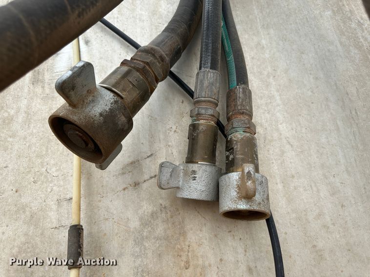 image for item LT9227 2005 Pinson  feed delivery trailer