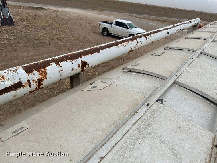 image for item LT9227 2005 Pinson  feed delivery trailer