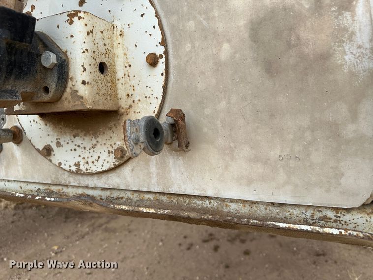 image for item LT9228 1998 Warren  feed delivery trailer