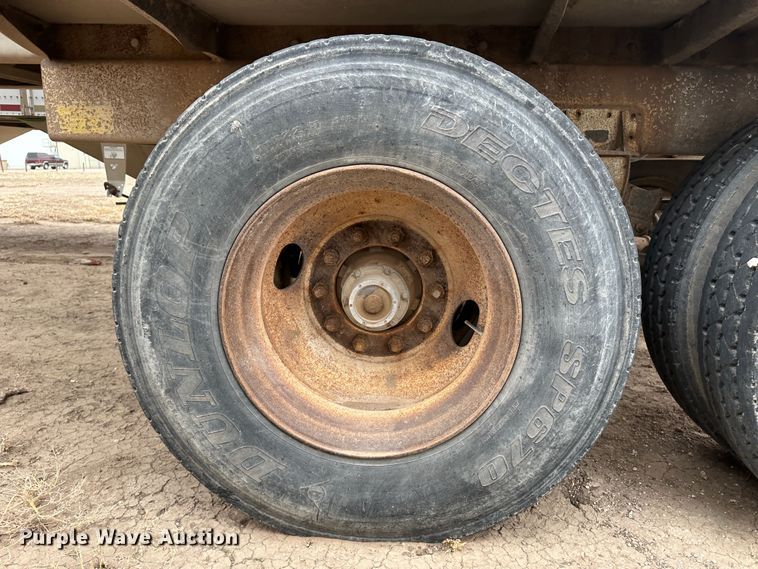 image for item LT9228 1998 Warren  feed delivery trailer