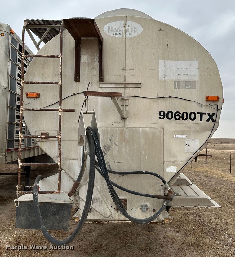image for item LT9235 1990 Pinson  feed delivery trailer