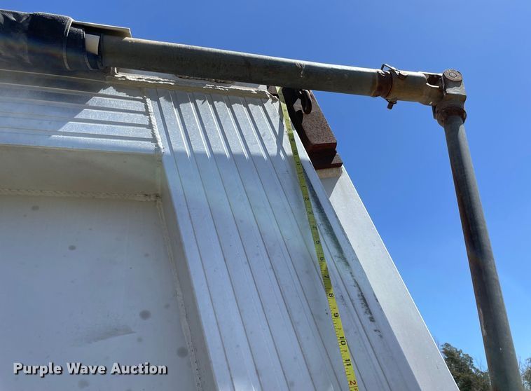 image for item MM9460 1993 CMC T-102  end dump trailer