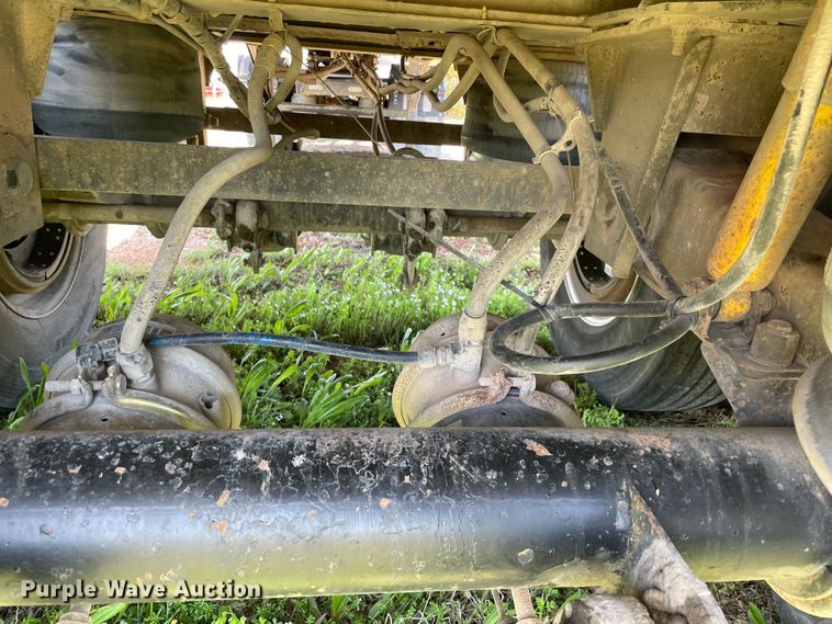 image for item MM9460 1993 CMC T-102  end dump trailer