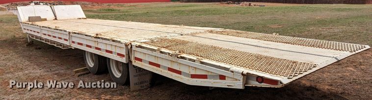 image for item MN9840 1976 Muv-All 4534A  drop deck equipment trailer