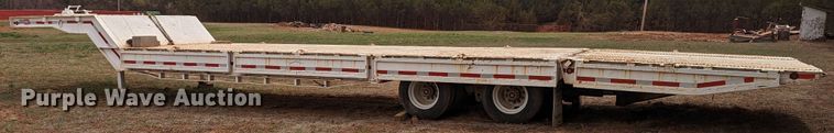 image for item MN9840 1976 Muv-All 4534A  drop deck equipment trailer