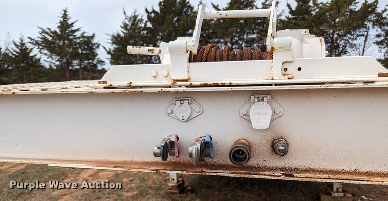 image for item MN9840 1976 Muv-All 4534A  drop deck equipment trailer