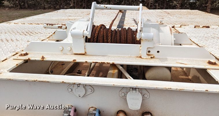 image for item MN9840 1976 Muv-All 4534A  drop deck equipment trailer