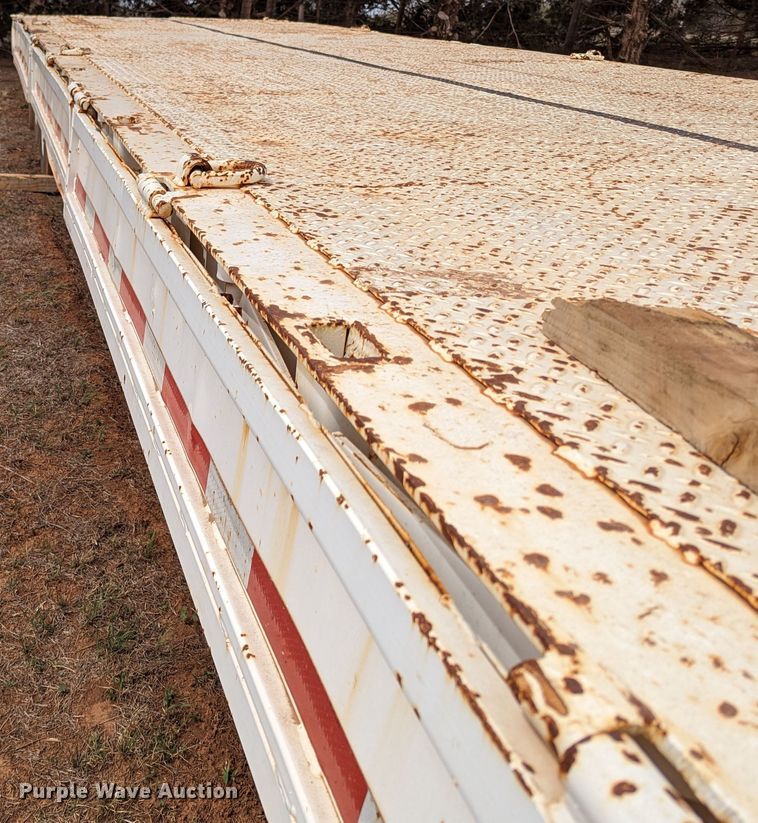 image for item MN9840 1976 Muv-All 4534A  drop deck equipment trailer