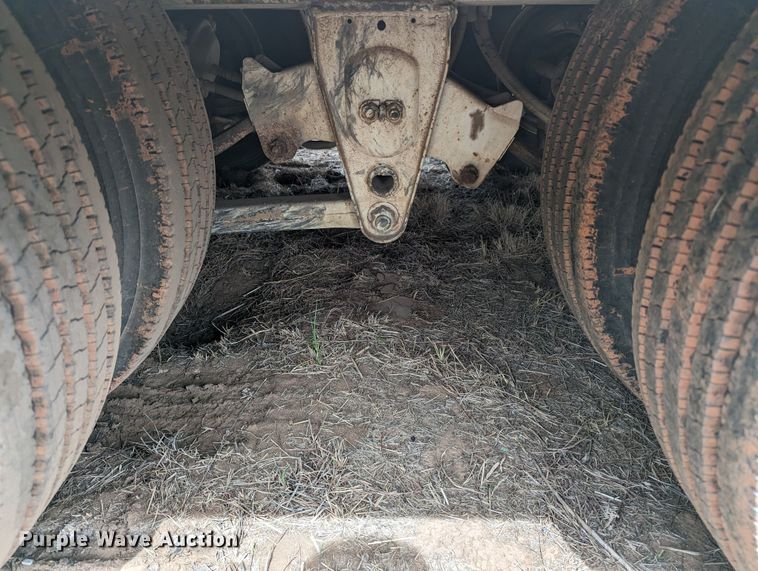 image for item MN9840 1976 Muv-All 4534A  drop deck equipment trailer