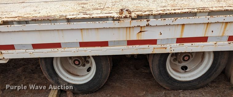image for item MN9840 1976 Muv-All 4534A  drop deck equipment trailer