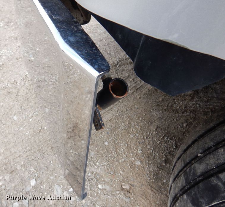 image for item MO9598 2020 Western Star 4700SB  semi truck