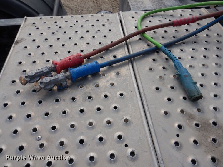 image for item MO9598 2020 Western Star 4700SB  semi truck