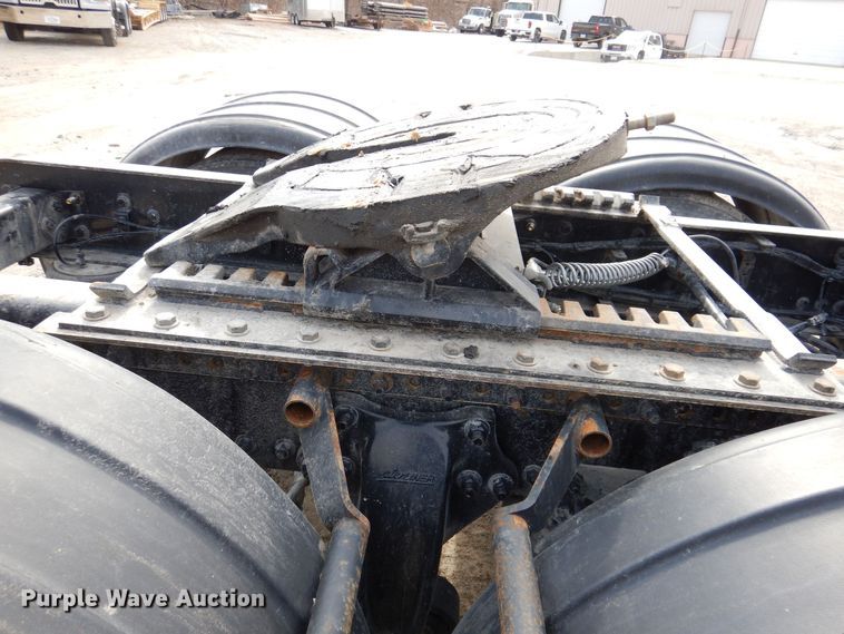 image for item MO9598 2020 Western Star 4700SB  semi truck